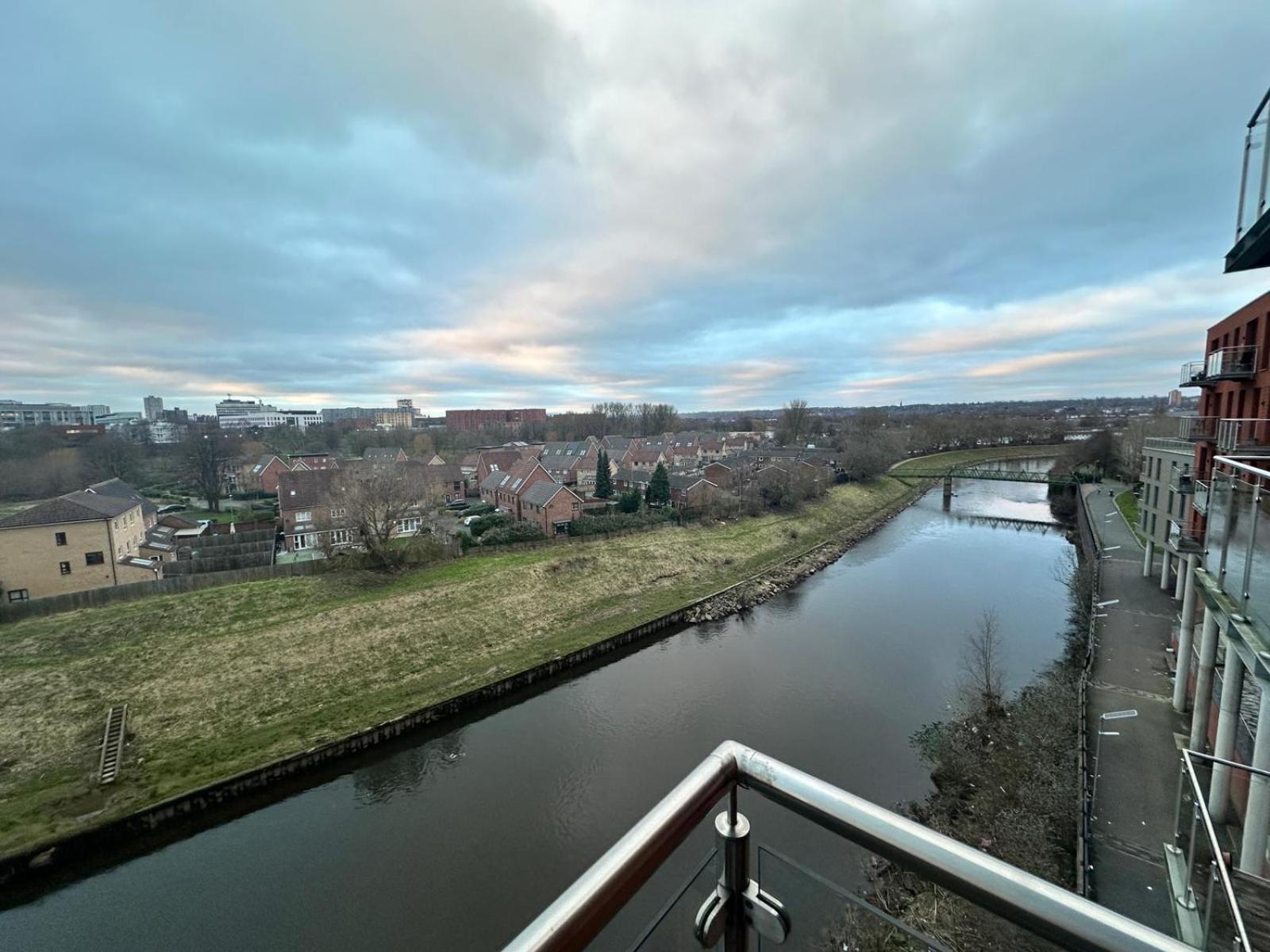 Adelphi Wharf Apartments By Beehosting Manchester Zewnętrze zdjęcie
